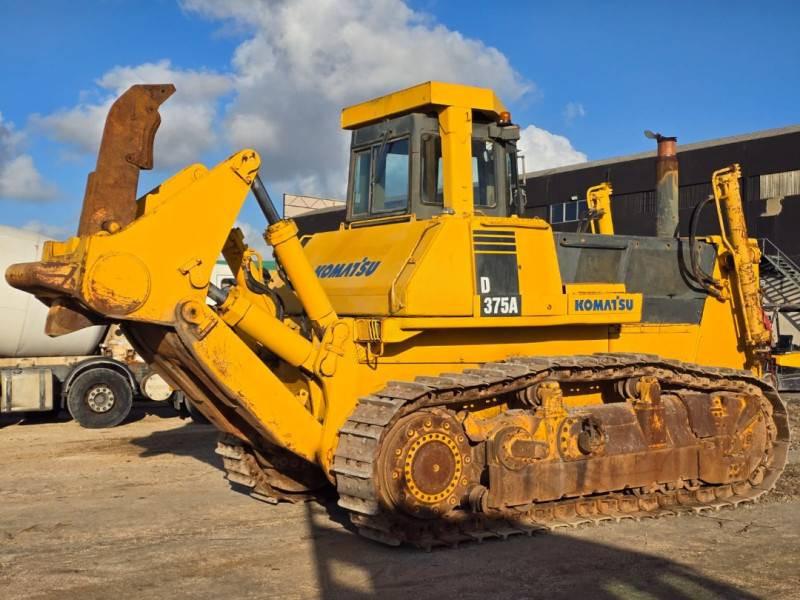 Bulldozer de lagartas Komatsu D375 Gasóleo usado